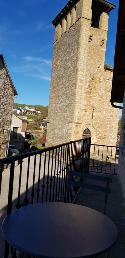 Le gîte de la Vieille Eglise de Coussergues Extérieur photo