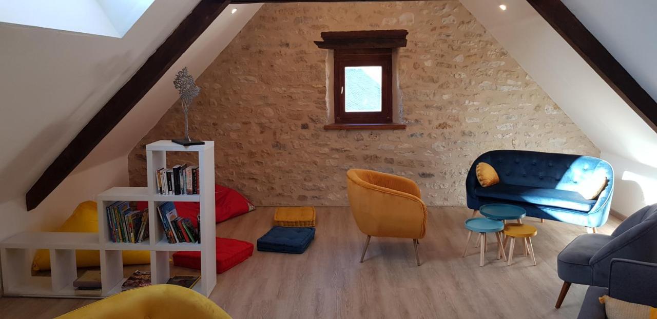 Le gîte de la Vieille Eglise de Coussergues Extérieur photo