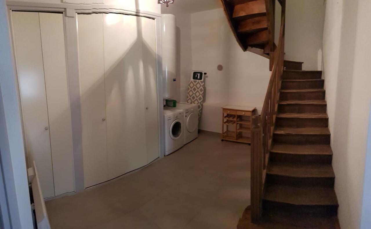 Le gîte de la Vieille Eglise de Coussergues Extérieur photo